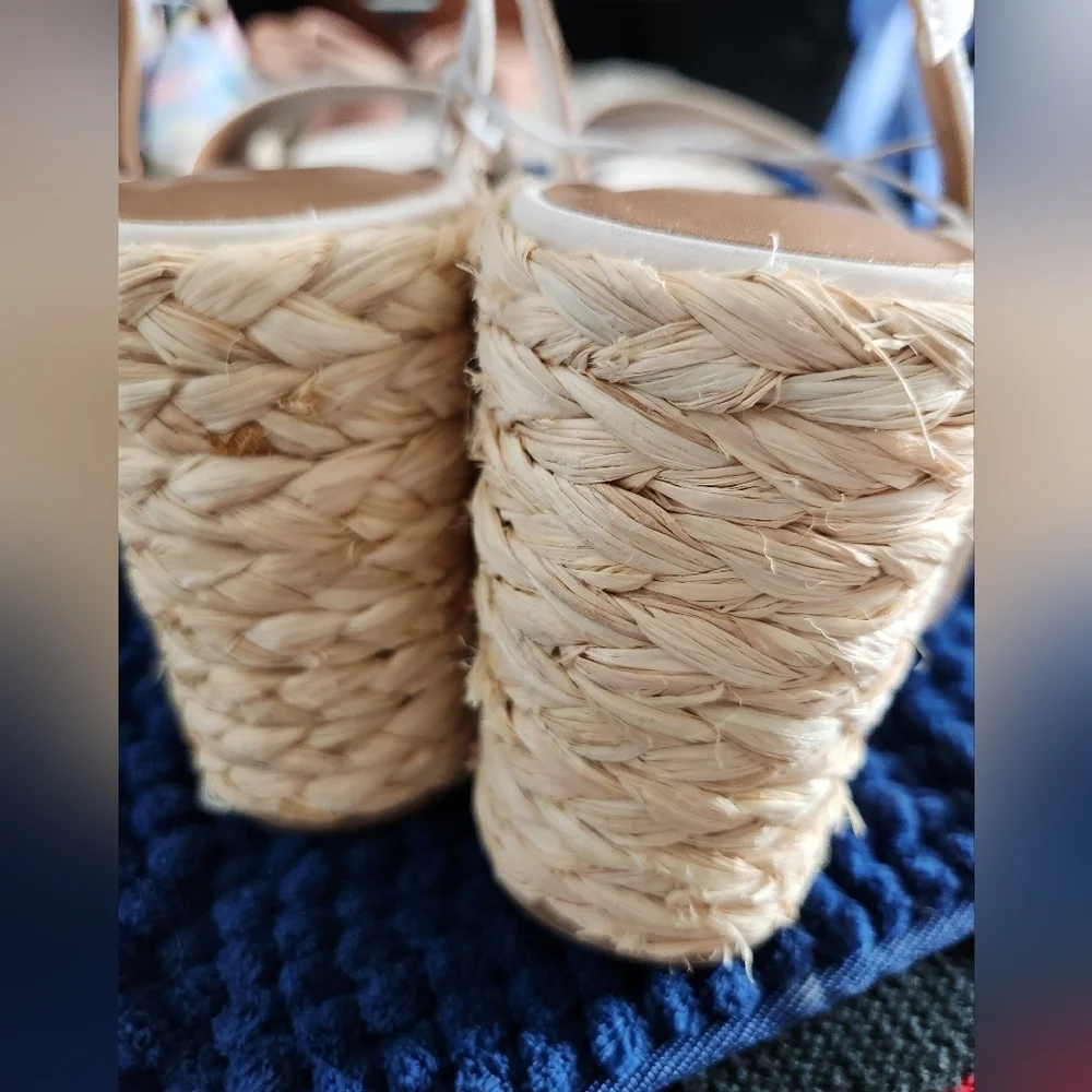 Universal Thread women alisha